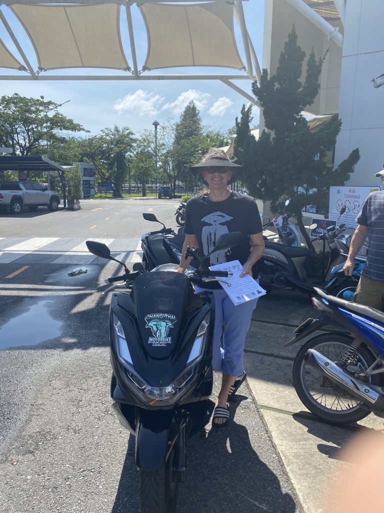 Rent Motorbike In Phuket With Honda PCX 5 S 7716876 0 1