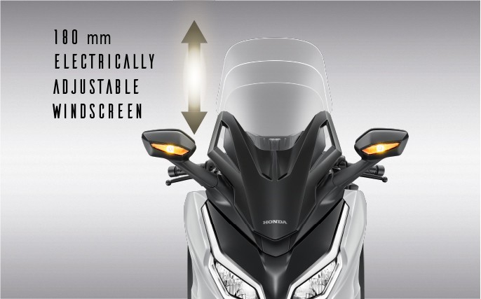 Honda Forza 350 (2026) Price in Thailand: Full Buyer's Guide for Expats & Travelers 4 180mm electrically adjustable windscreen on the Honda Forza 350 2026