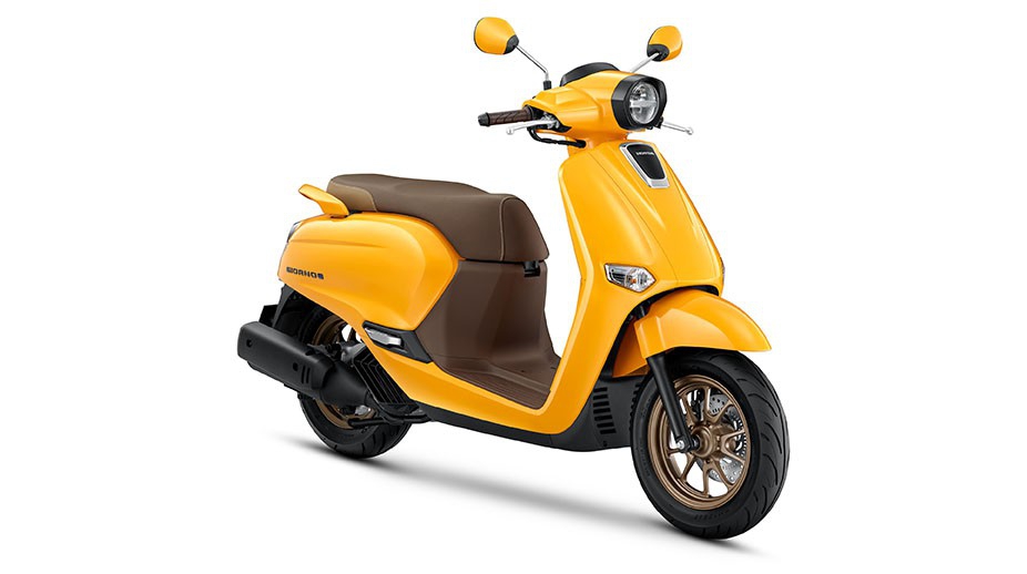 Honda Giorno+ 2026 retro scooter in yellowbrown, price from 63,700 baht in Thailand